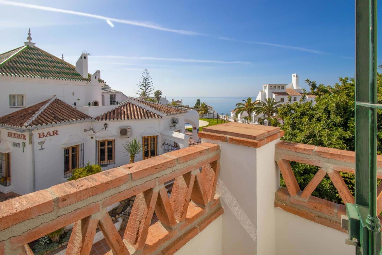 Appartamento Apt Nerja Chimenea With Ocean View, A/C, & Fiber Esterno foto